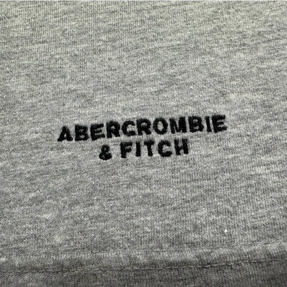 Abercrombie: Vintage Gray Stripe Sweatshirt